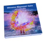 Was wäre, wenn du dich als das lichtvolle Wesen sehen könntest, das du bist? Du würdest vor lauter Freude Tränen vergiessen – so schön und wundervoll bist du. Dieses Buch unterstützt dich dabei, ein tiefes Verständnis über dich als Wesen zu entwickeln und eine völlig andere Sichtweise auf das Leben zu entdecken. Basis dafür ist das Wissen um die Vorgänge in Körper, Psyche, Seele und Geist und deren Vermächtnisse, verbunden mit vielen Reflexionsübungen – dem Wesens-Erinnern. Das Wesens-Erinnern – WE-ER® – eine von mir entwickelte Methode, um dich als Wesen zu erkennen, indem du dein Erleben immer wieder in Liebe und Licht tunkst – denn Liebe und Licht bist du. Die Wesens-Bewusstheit ist der erste Schritt auf dem Weg zum Wesens-Bewusst-Sein mit dem du dich in Ruhe und innerem Frieden erlebst. Du handelst mit einer neuen Art der Präsenz, Klarheit und Stärke. Das unterstützt dich dabei, besser mit alltäglichen Konflikten und Herausforderungen umzugehen. Die Hölle wird zum Paradies und du bist ein wärmendes Licht für diese Welt. Denn du und wir alle – wir sind weit mehr als wir je zu denken gewagt haben.